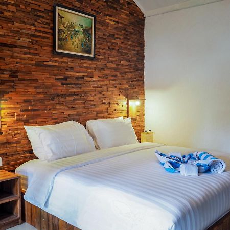 Beruga Mandalika Hotel Kuta  Exterior photo